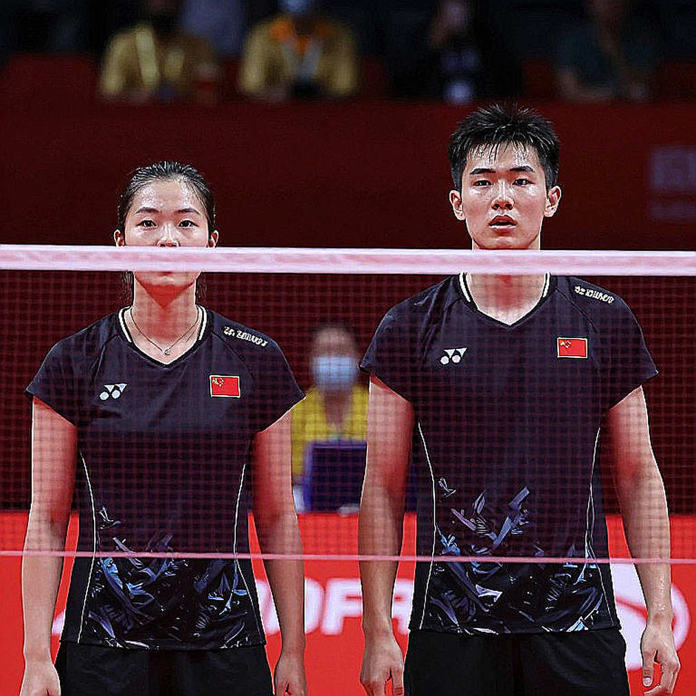 Đầu gối không đọc bảng xếp hạng: mật độ thi đấu và vùng nợ chấn thương của cầu lông Việt Nam