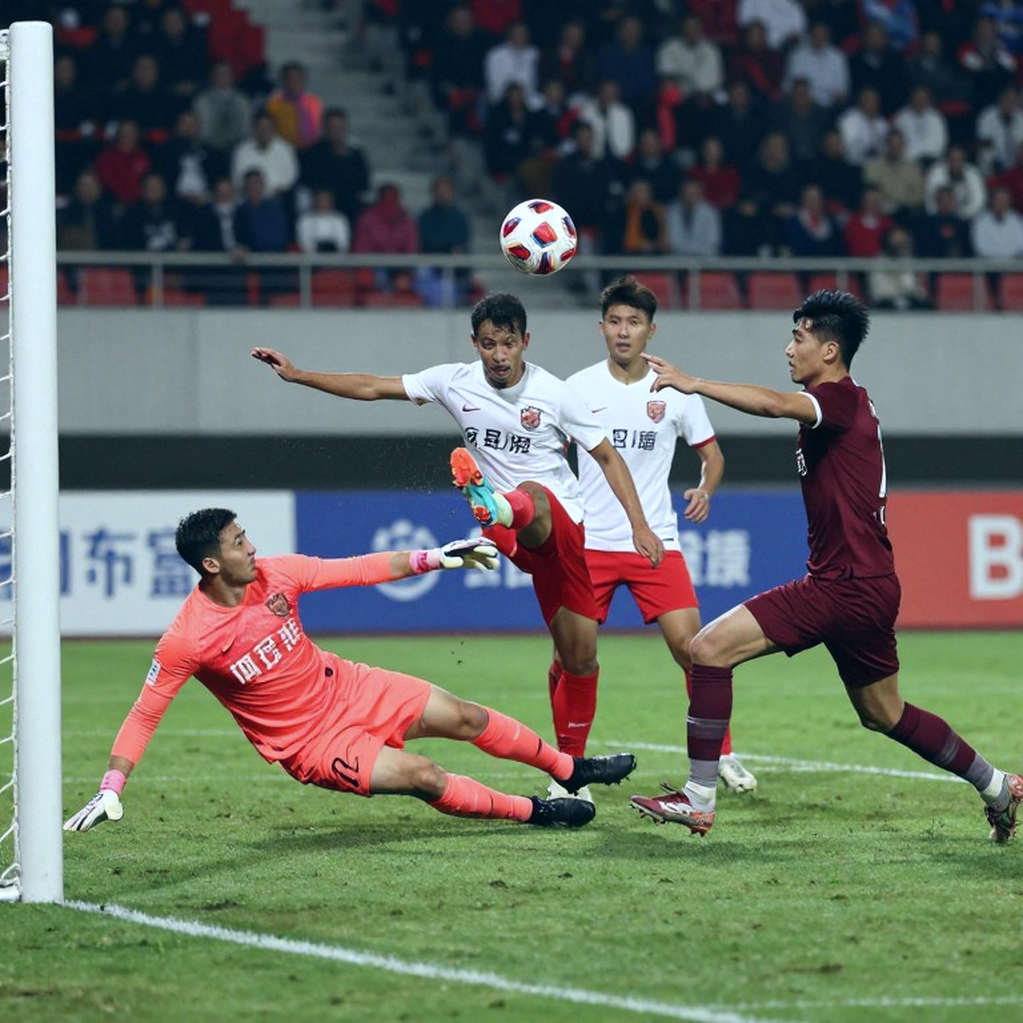 King's Cup 2026: chiếc ghế Bahrain để lại và câu trả lời của Madam Pang