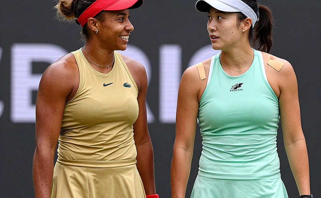 Sun Xinran gặp Coco Gauff ở Bắc Kinh: lần đầu tuổi 16 đứng trước nhóm top 5 thế giới