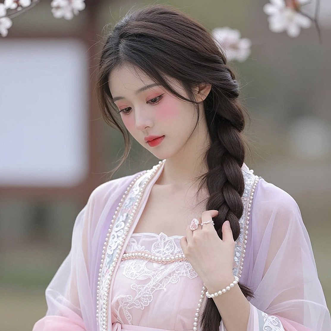 Khi dữ liệu điền kinh im lặng: Lằn ranh giữa phân tích và hư cấu