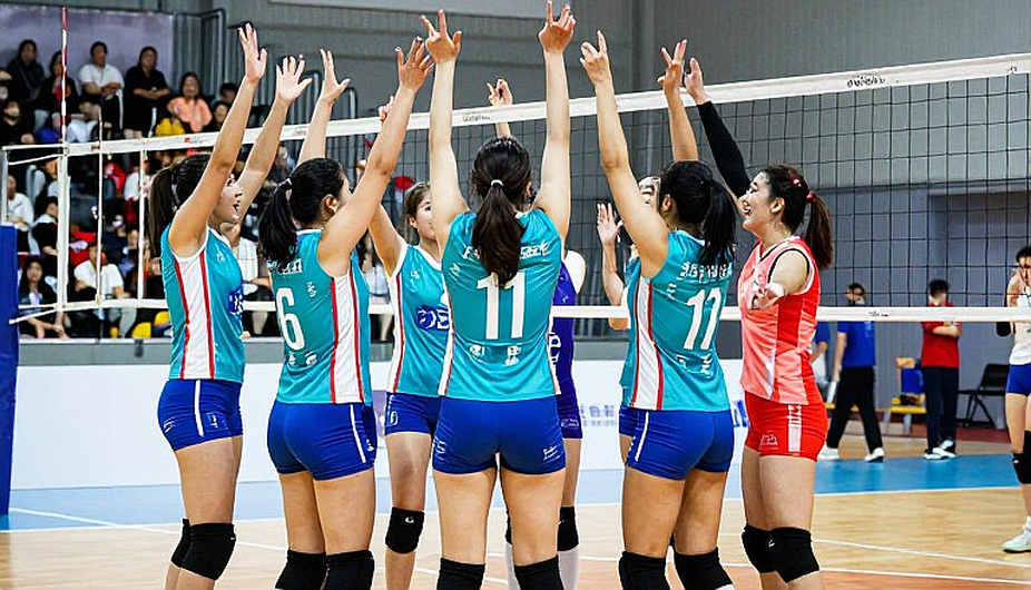 Two Goals Through the Central Channel and a Left-Back Out of Position: Vietnam WNT at Asiad 2026