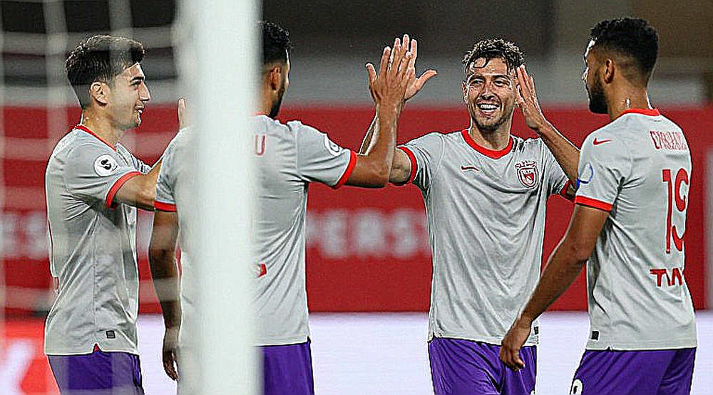Roshn League vắng bốn ông lớn: ba chiến thắng đầu tiên và tầng cấu trúc phía sau