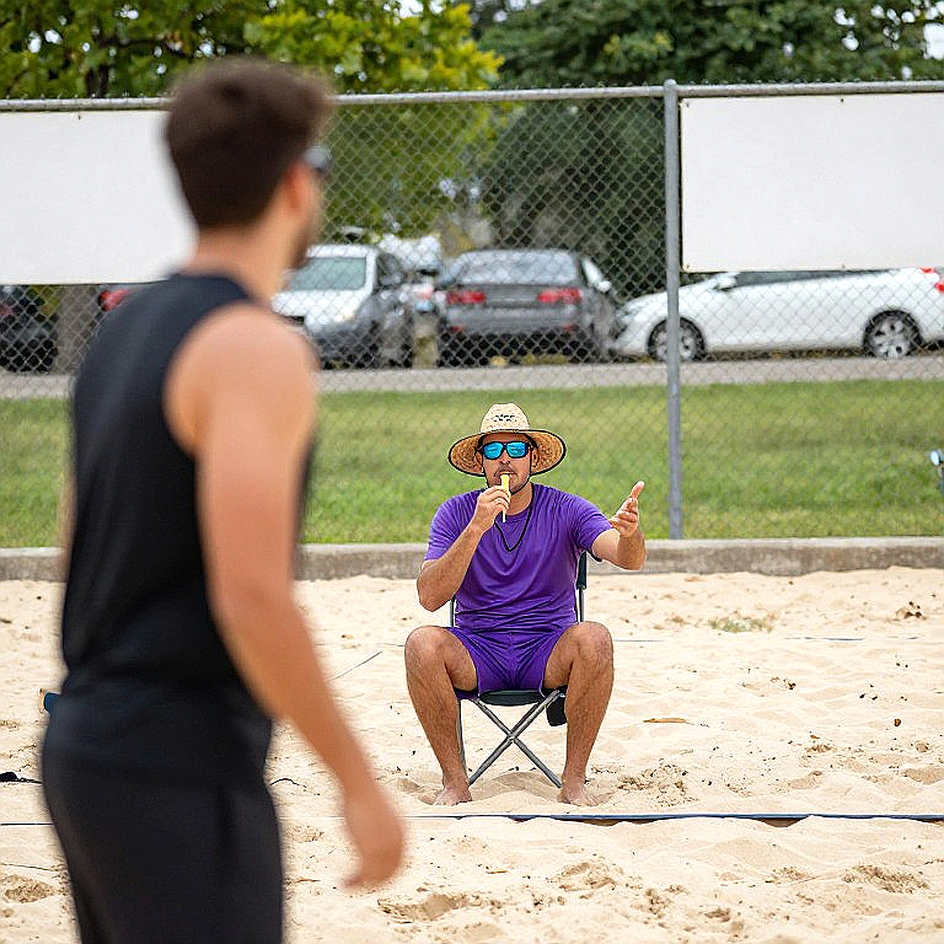Một khối chắn bị kéo khỏi lưới: AVP League 2026 được định đoạt ở nơi không ai nhìn