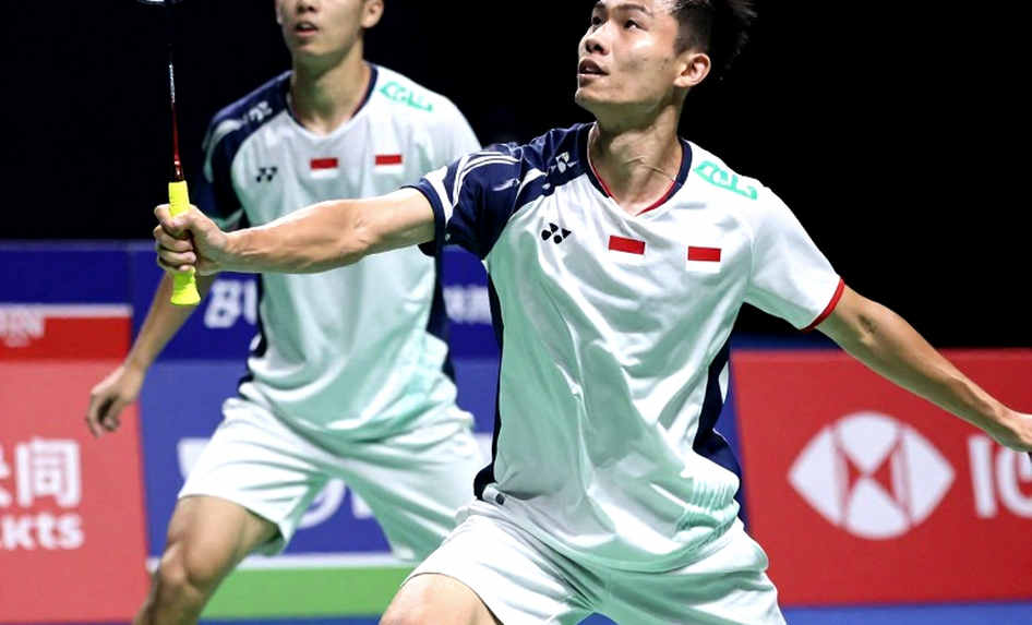 Alwi Farhan tập cùng Kento Momota trước Asian Games 2026: Một buổi đánh tập nói được gì?