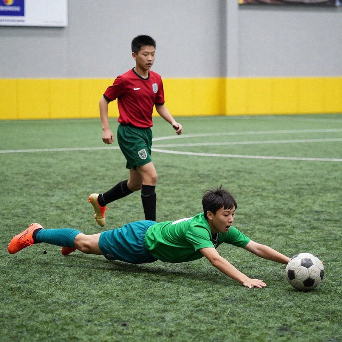 V.League mùa giải thường niên: Khi cái nóng định hình chiến thuật bóng đá Việt Nam