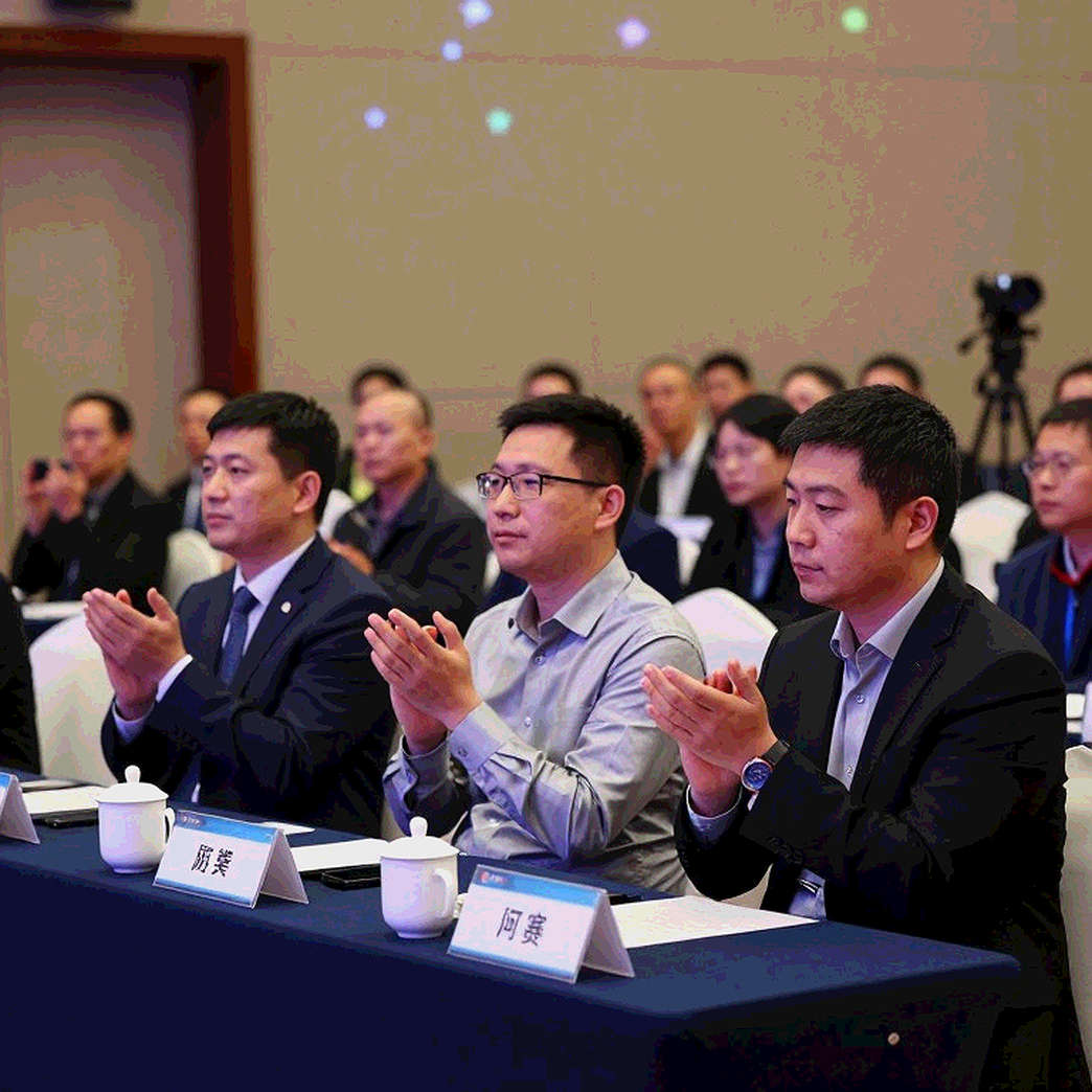 Phòng thủ Najdorf và gánh nặng của lý thuyết khai cuộc