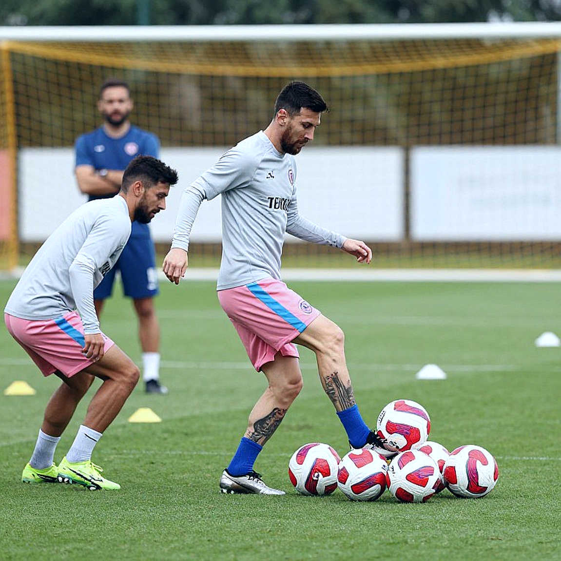 Bốn người hoán đổi vị trí: Harry Kane giải mã hàng công tuyển Anh sau trận thắng Croatia