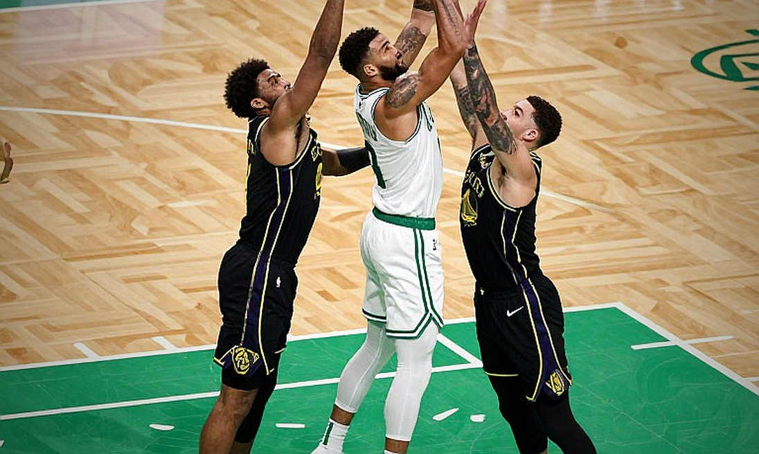 Valanciunas ghi 14 điểm trong trận ra mắt chính thức: Žalgiris thắng trận mở màn, nhưng dữ liệu thì thầm một câu chuyện khác